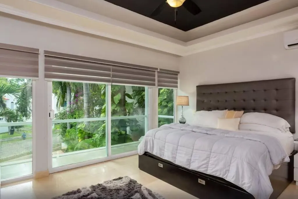 Nyaraló 60 Off Lujosa Casa Con Billar Y Alberca Privada Villa Playa del Carmen